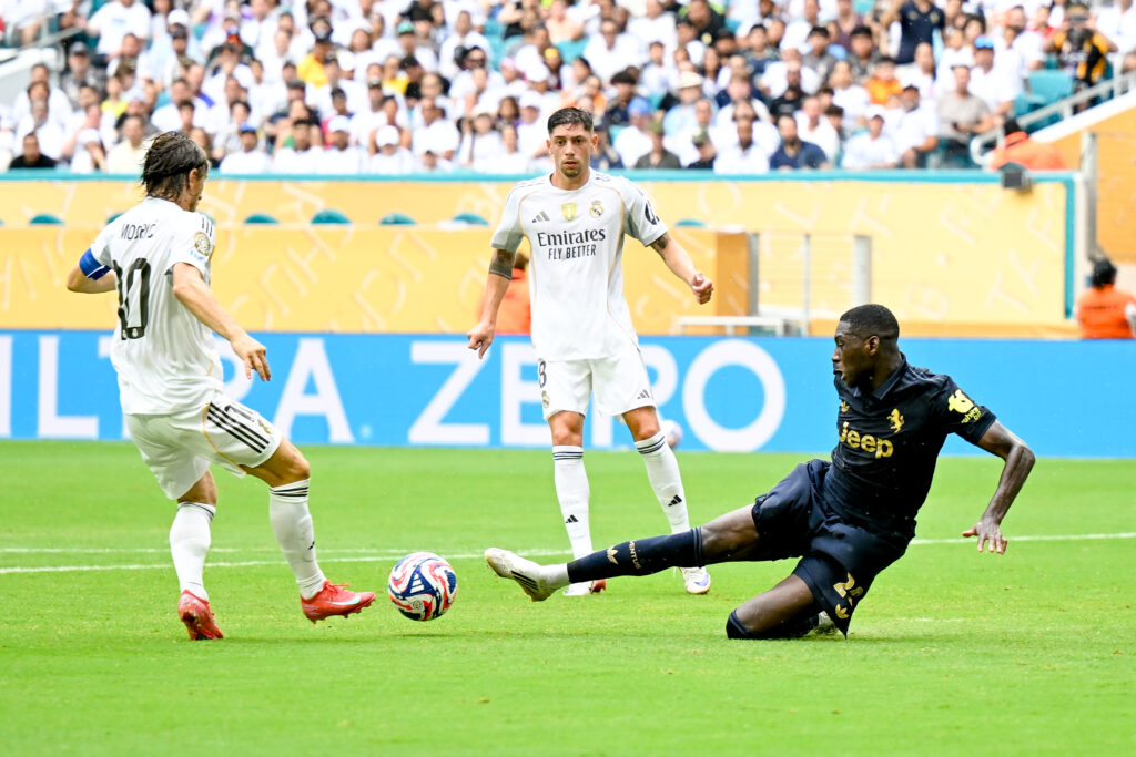 Real Madrid CF v Juventus Turin: Round Of 16 - FIFA Club World Cup 2025