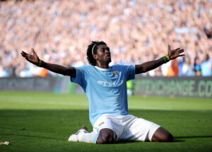 emmanuel-adebayor-paragone-pele-tiktok-leggenda-fifa-social-togo-arsenal-manchester-city-monaco-real-madrid-tottenham