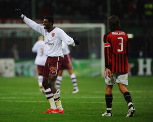 emmanuel-adebayor-paragone-pele-tiktok-leggenda-fifa-social-togo-arsenal-manchester-city-monaco-real-madrid-tottenham