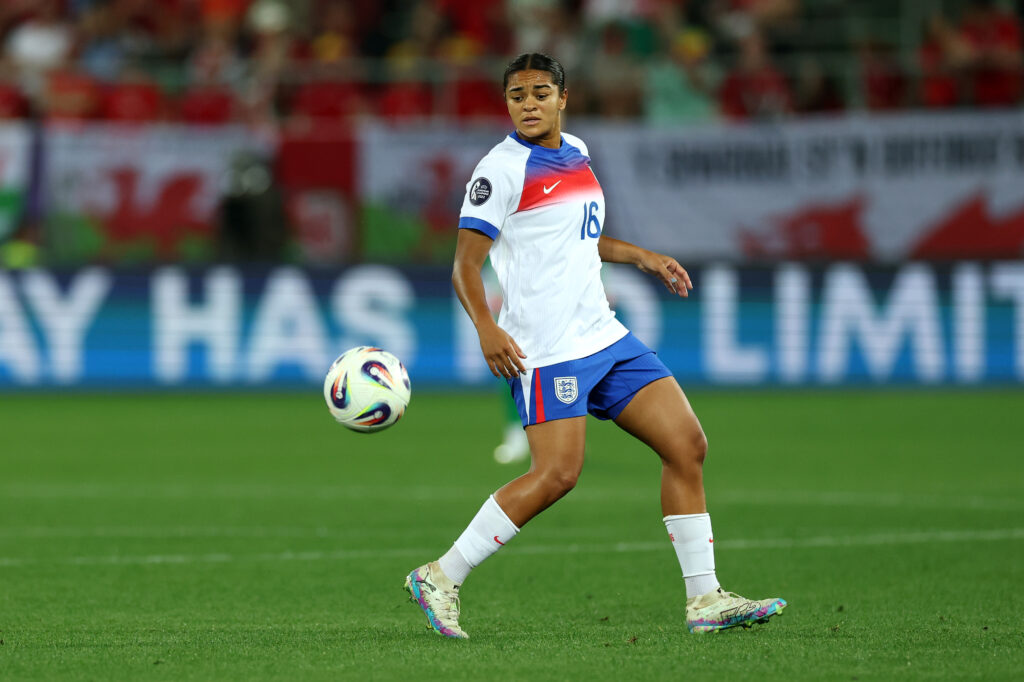 Inghilterra Jess Carter