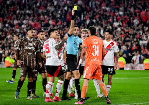River Plate v Platense - Torneo Apertura Betano 2025: Quarterfinals