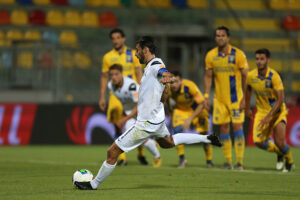 gettyimages-1223035653-594x594