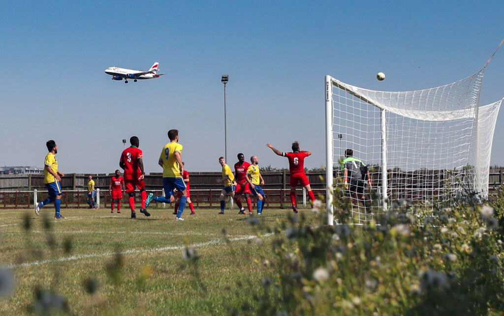 Bedfont &amp; Feltham v AFC Hayes - Cherry Red Records Combined Counties Football League Division One