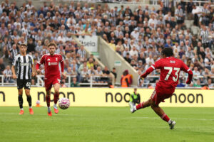 Newcastle United v Liverpool - Premier League