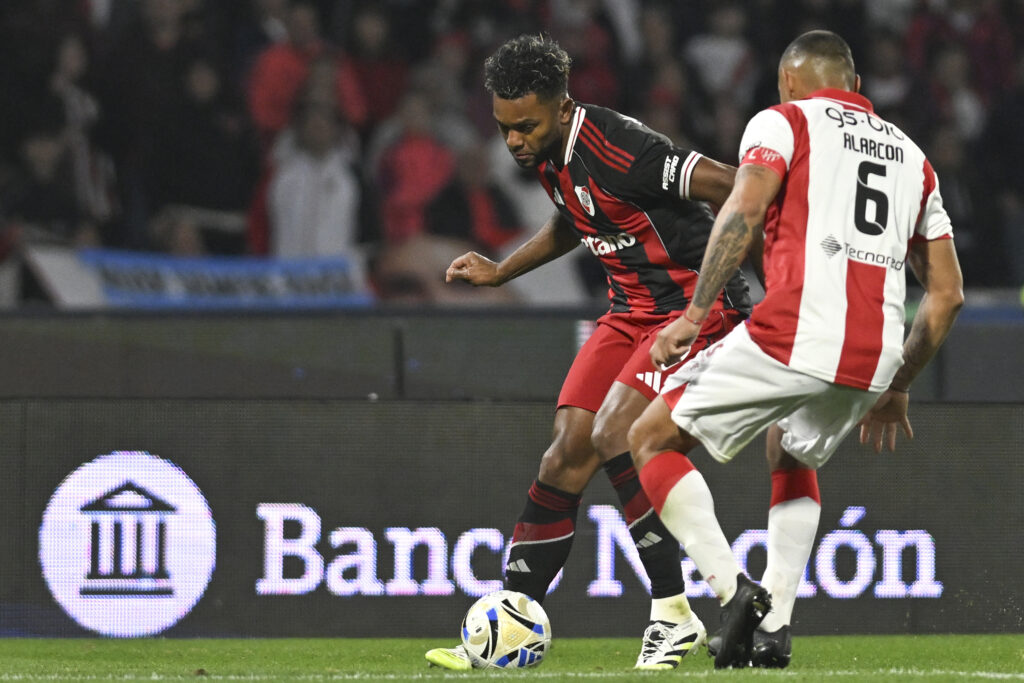 Instituto v River Plate - Torneo Clausura Betano 2025