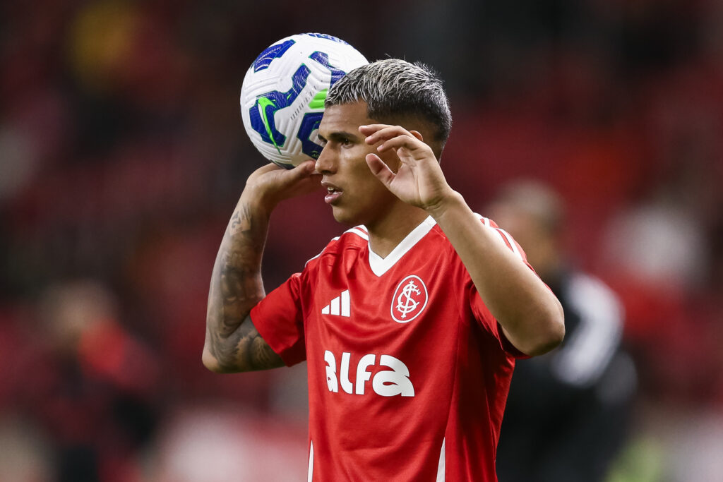 Internacional v Flamengo - Brasileirao 2025