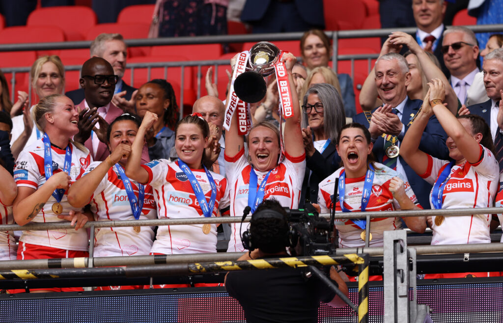 St Helens rugby donne