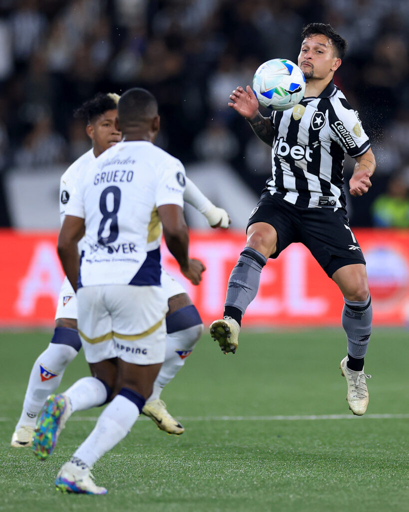 Botafogo v LDU Quito - Copa CONMEBOL Libertadores 2025