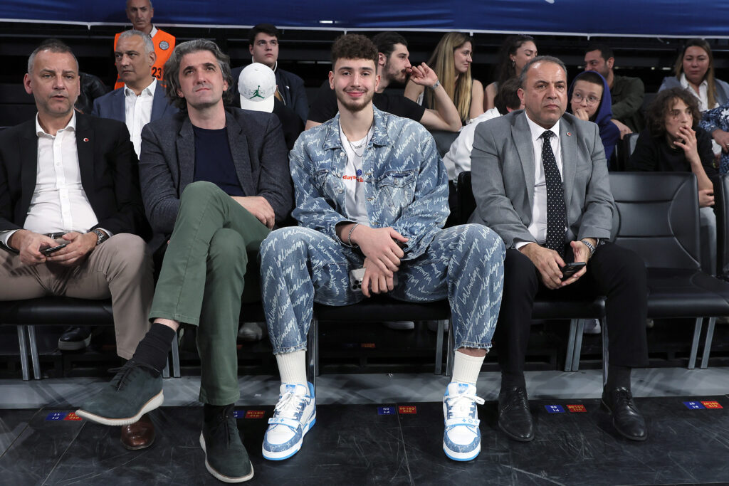 Anadolu Efes Istanbul v AX Armani Exchange Milan - Turkish Airlines EuroLeague Play Off Game Four