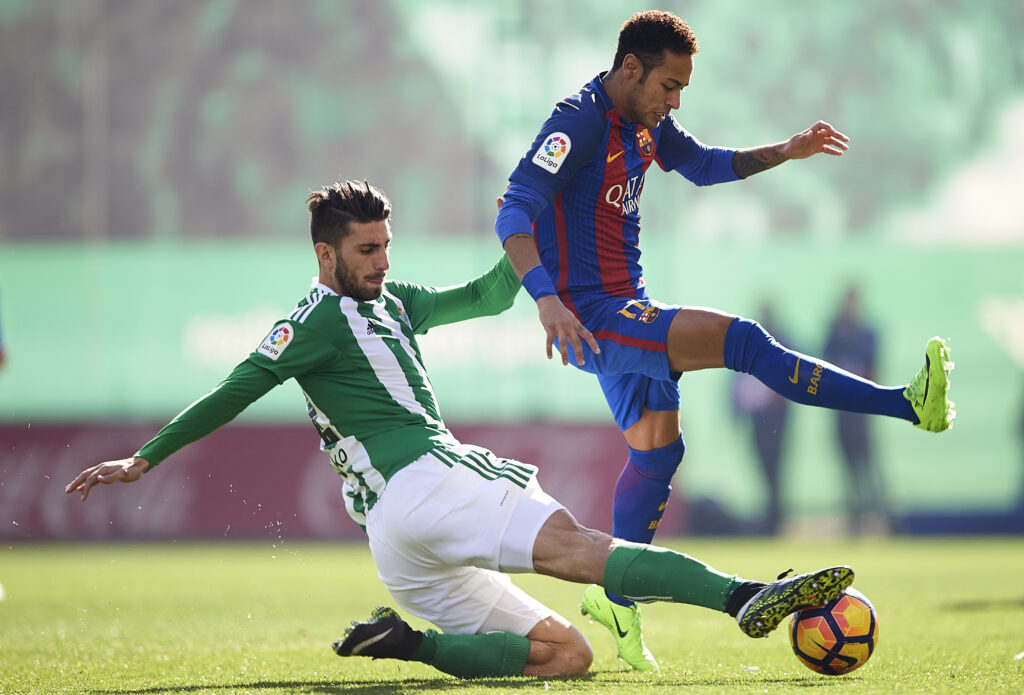 Real Betis Balompie v FC Barcelona - La Liga