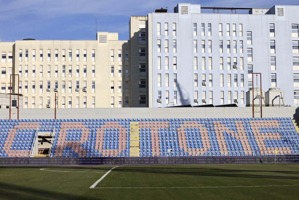 Crotone Cosenza dove vedere