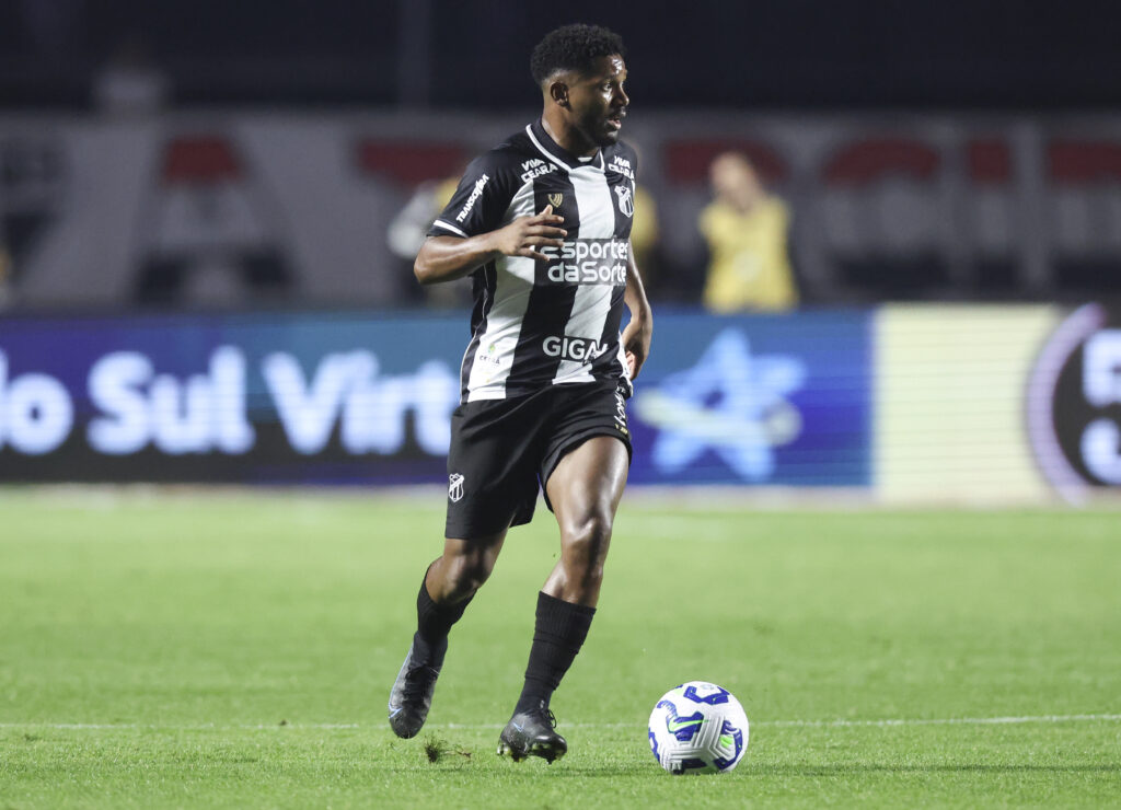 Sao Paulo v Ceara - Brasileirao 2025