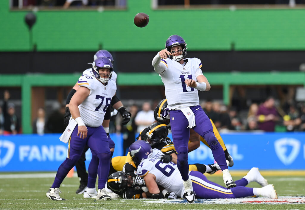 Minnesota Vikings v Pittsburgh Steelers - NFL 2025