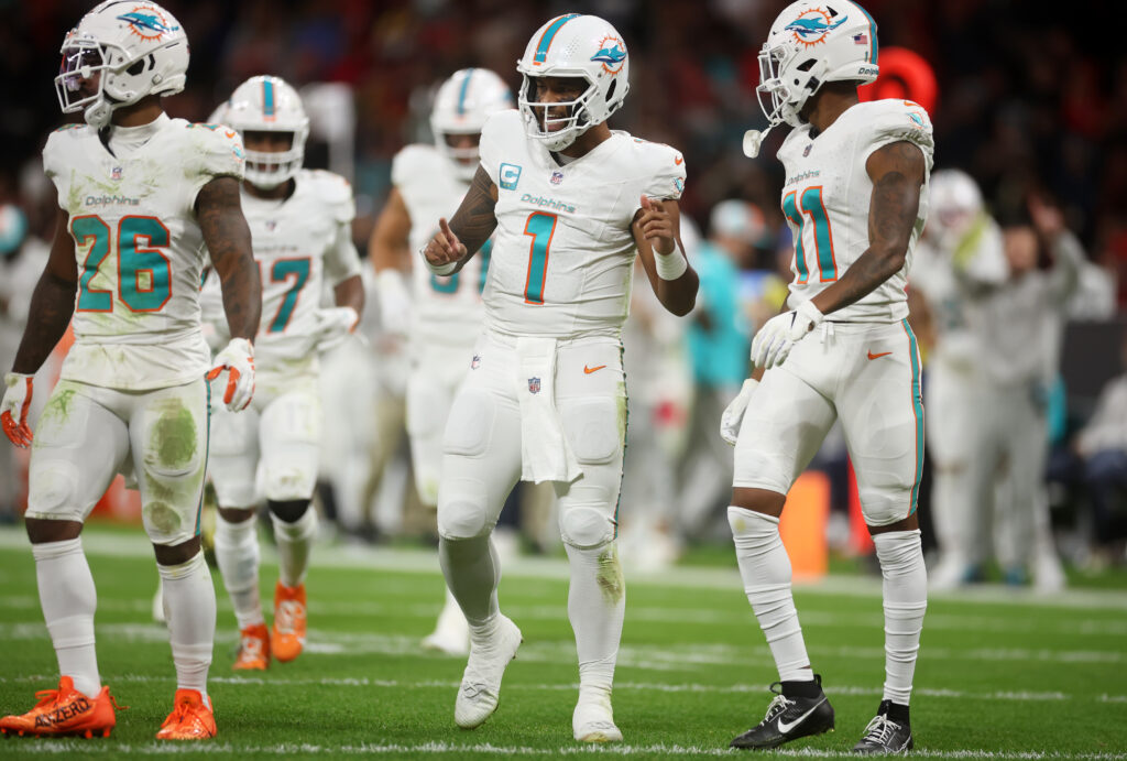 Miami Dolphins v Kansas City Chiefs