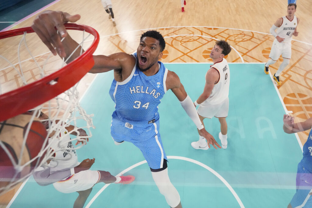 Basketball - Olympic Games Paris 2024: Day 11