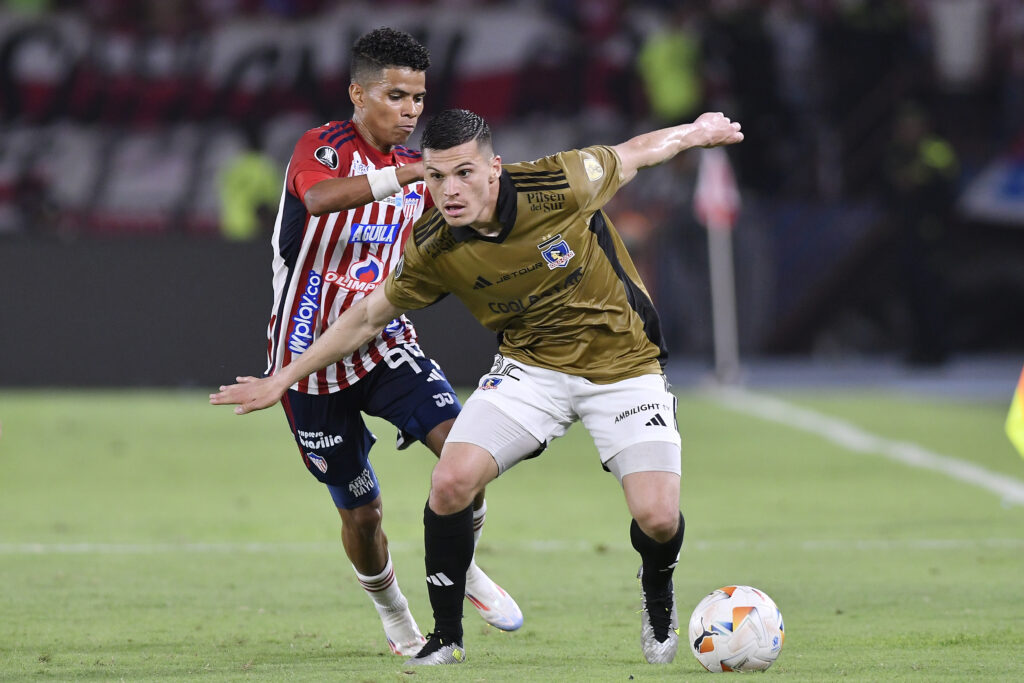 Junior v Colo Colo - Copa CONMEBOL Libertadores 2024