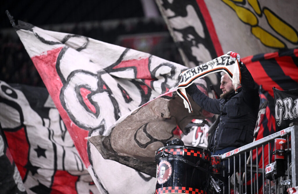 Bayern Bayer Leverkusen