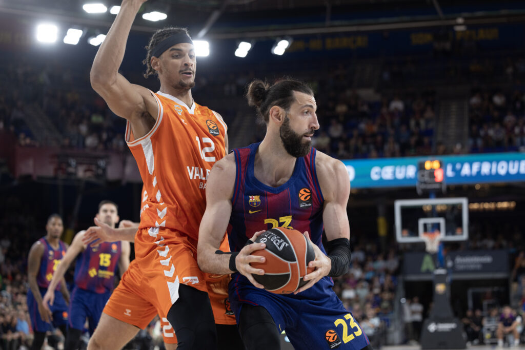 FC Barcelona v Valencia Basket - Euroleague 2025/2026