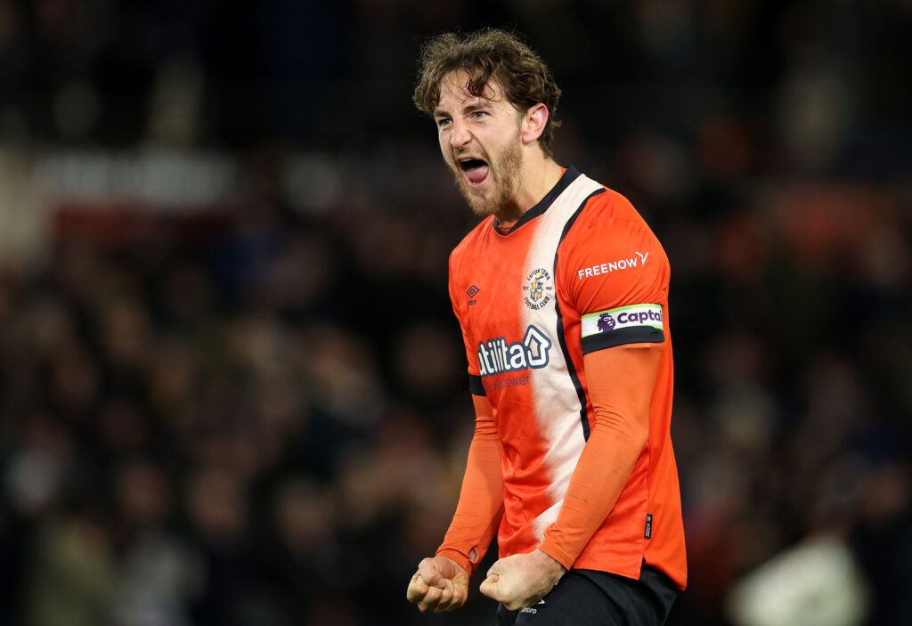 Luton Town v Crystal Palace - Premier League