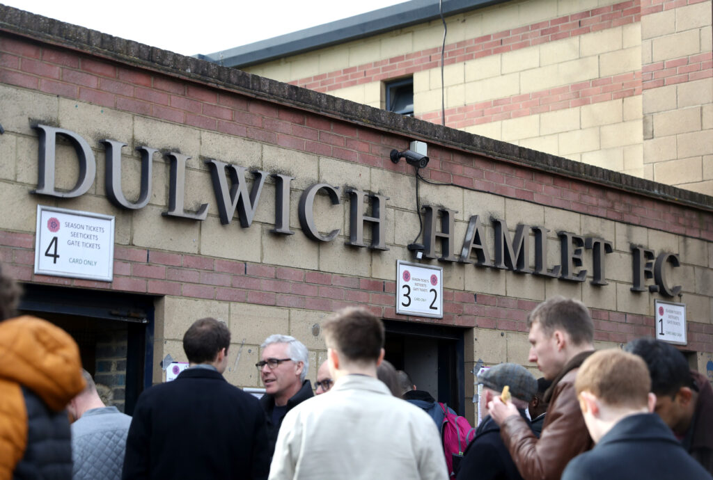 Tifosi del Dulwich Hamlet - Ph GettyImages