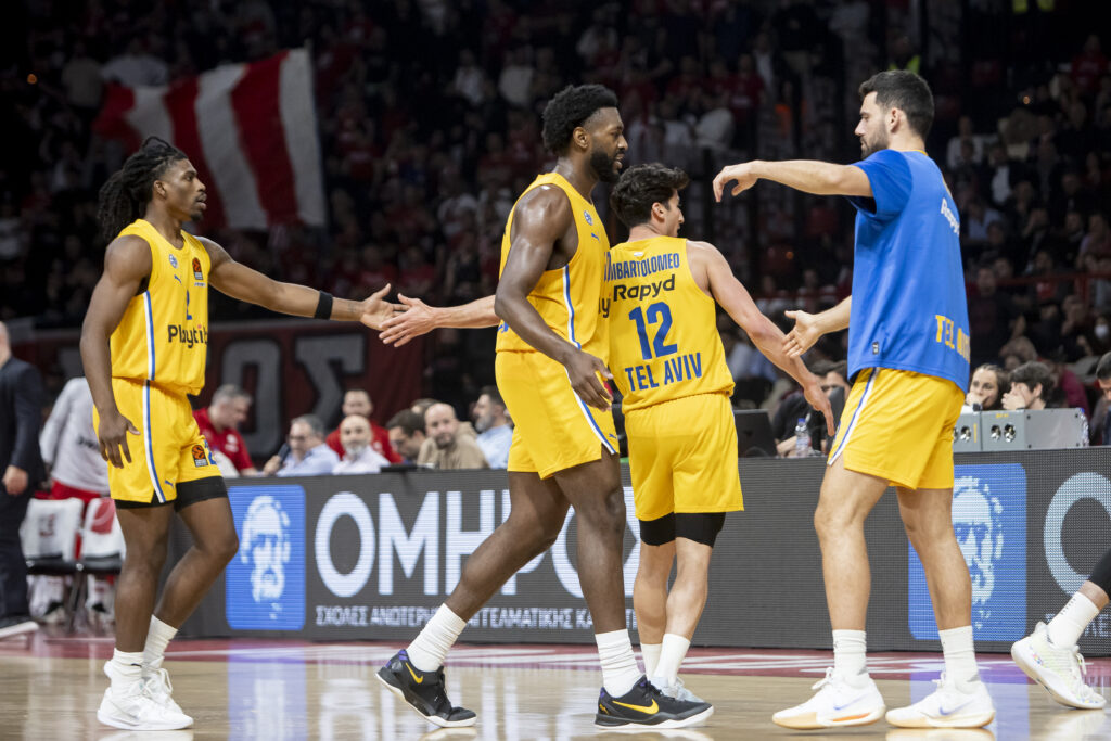 Olympiacos Piraeus v Maccabi Playtika Tel Aviv - Turkish Airlines EuroLeague