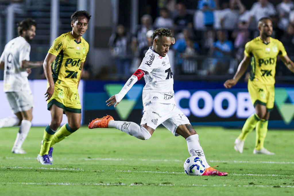 Santos v Mirassol - Brasileirao 2025