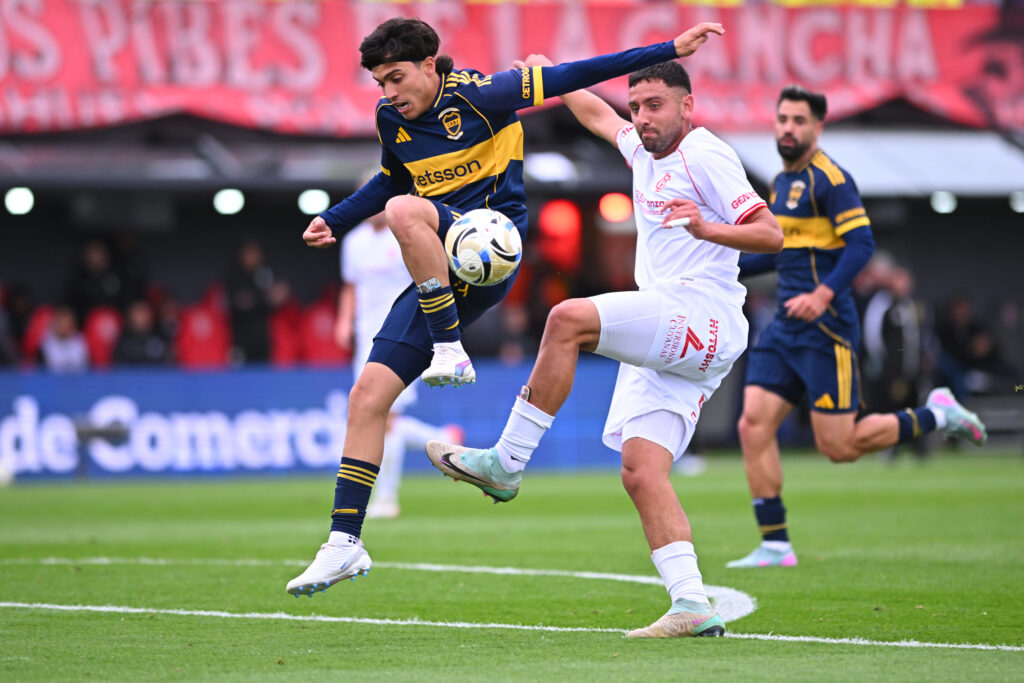 Barracas Central v Boca Juniors - Torneo Clausura Betano 2025