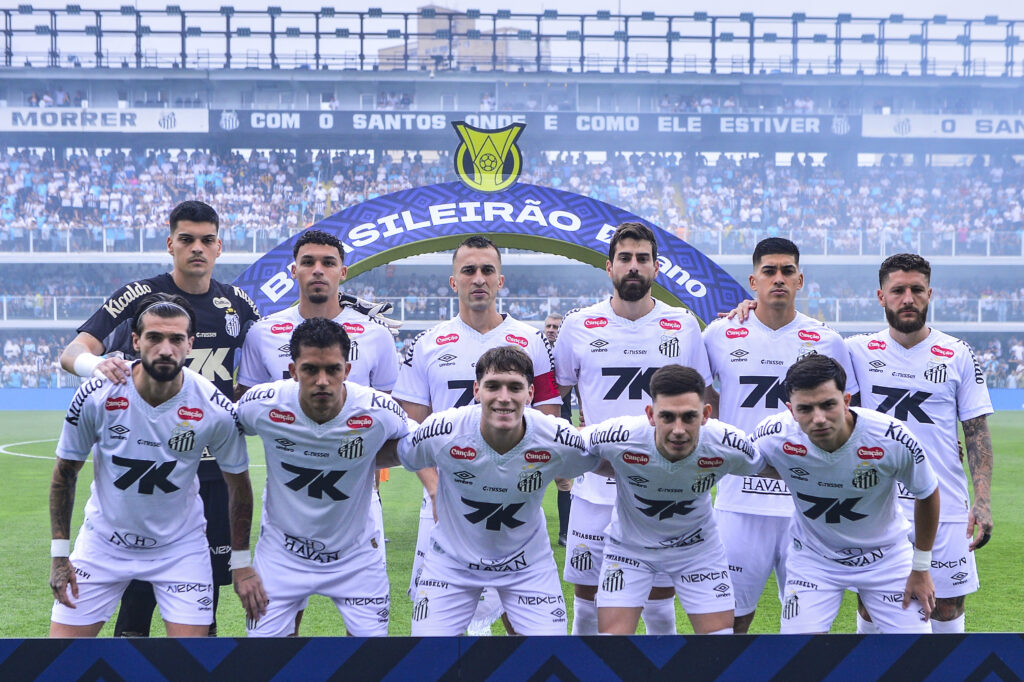 Santos v Fortaleza - Brasileirao 2025