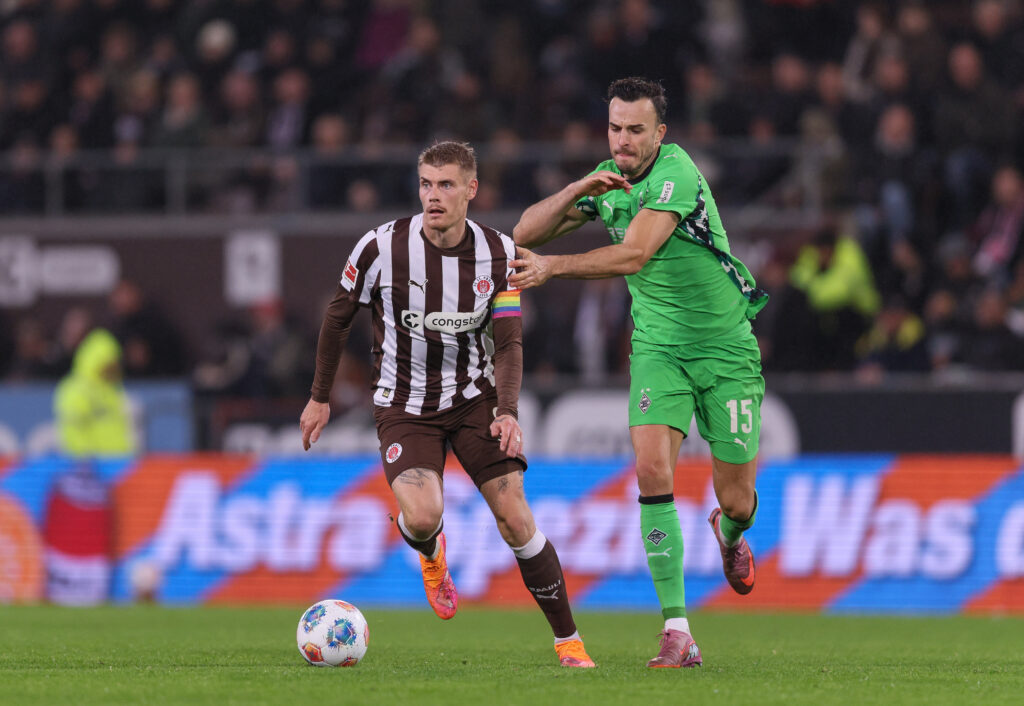 FC St. Pauli v Borussia Mönchengladbach - Bundesliga