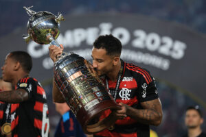 Palmeiras v Flamengo - Copa CONMEBOL Libertadores 2025 Final