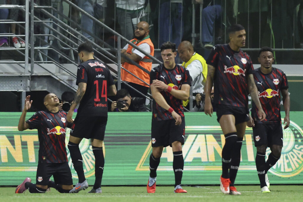 Palmeiras v Bragantino - Brasileirao 2025