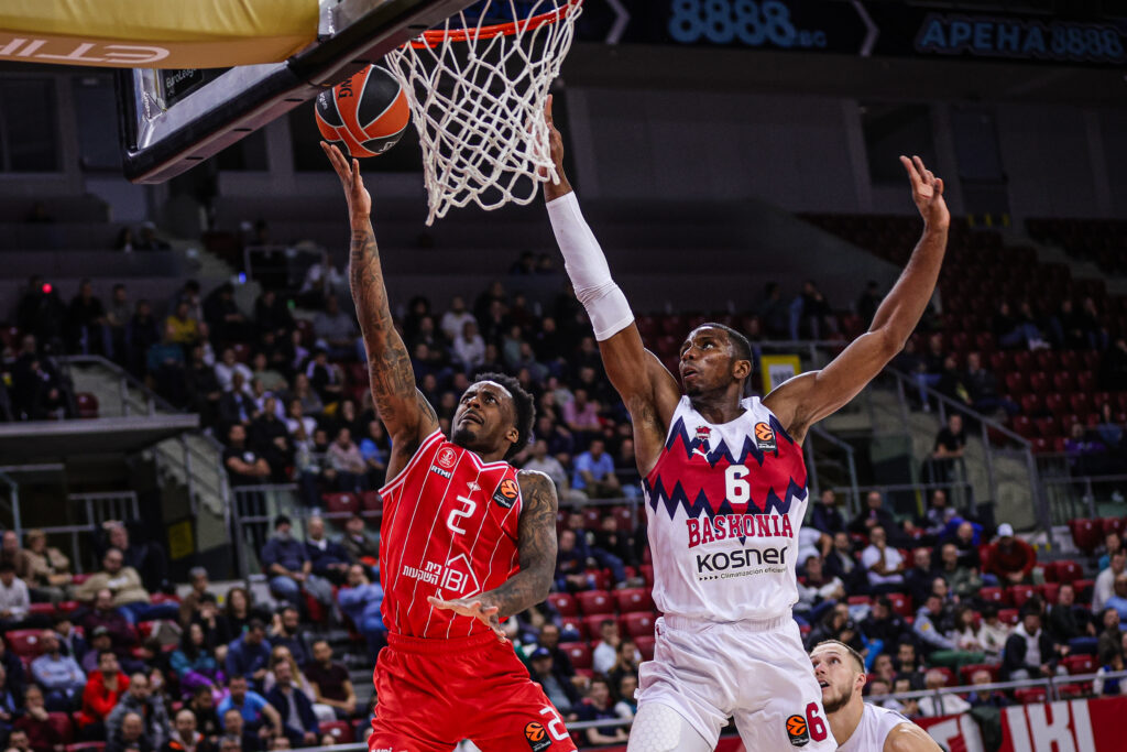 Hapoel Ibi Tel Aviv v Baskonia Vitoria-Gasteiz - Euroleague 2025/2026