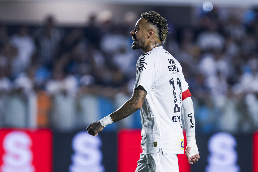 Santos v Mirassol - Brasileirao 2025