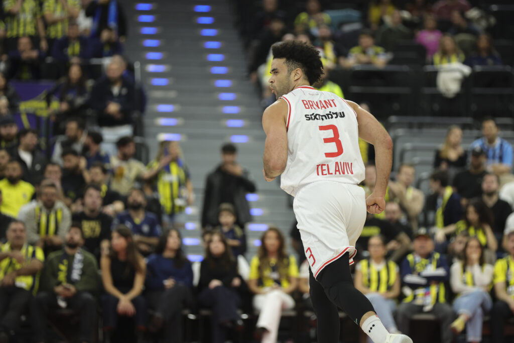 Fenerbahce Beko Istanbul v Hapoel Ibi Tel Aviv - Euroleague 2025/2026