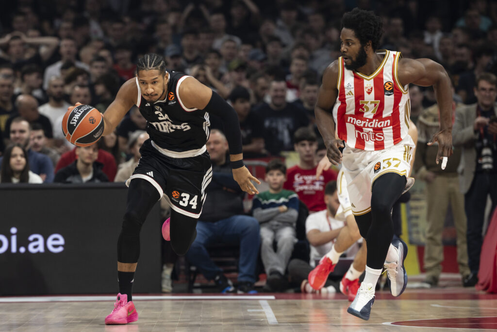 Crvena Zvezda Meridianbet Belgrade v Virtus Bologna - Euroleague 2025/2026