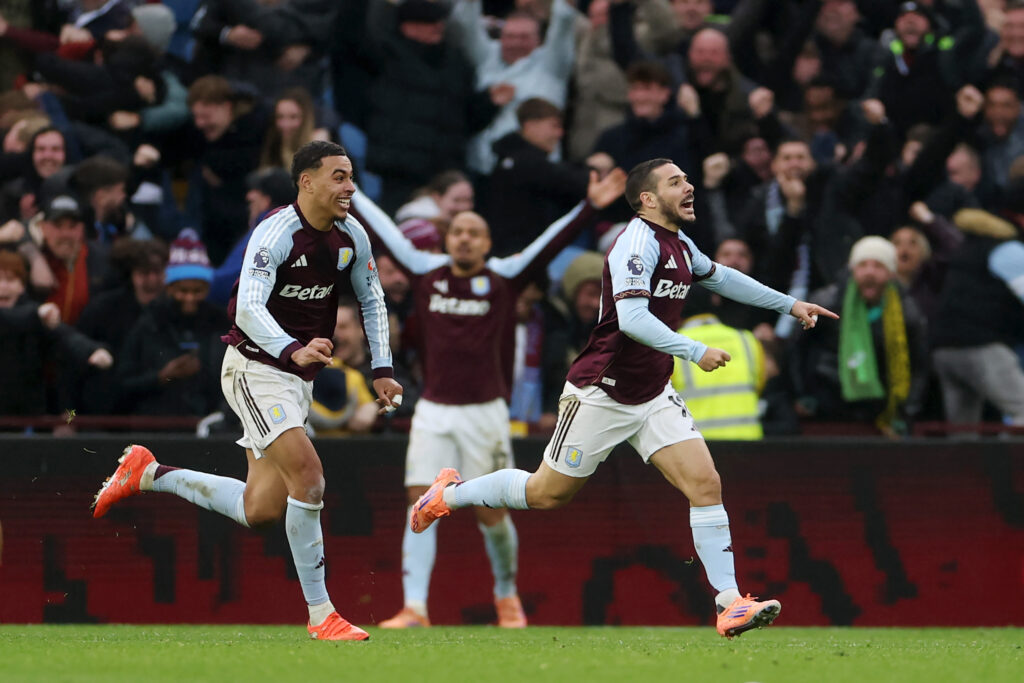 Aston Villa v Arsenal - Premier League