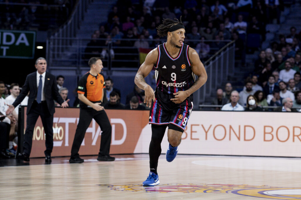 Real Madrid v Paris Basketball: Regular Season Round 17 - 2025/2026 Turkish Airlines EuroLeague