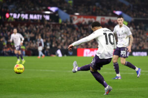 Aston Villa v Manchester United - Premier League