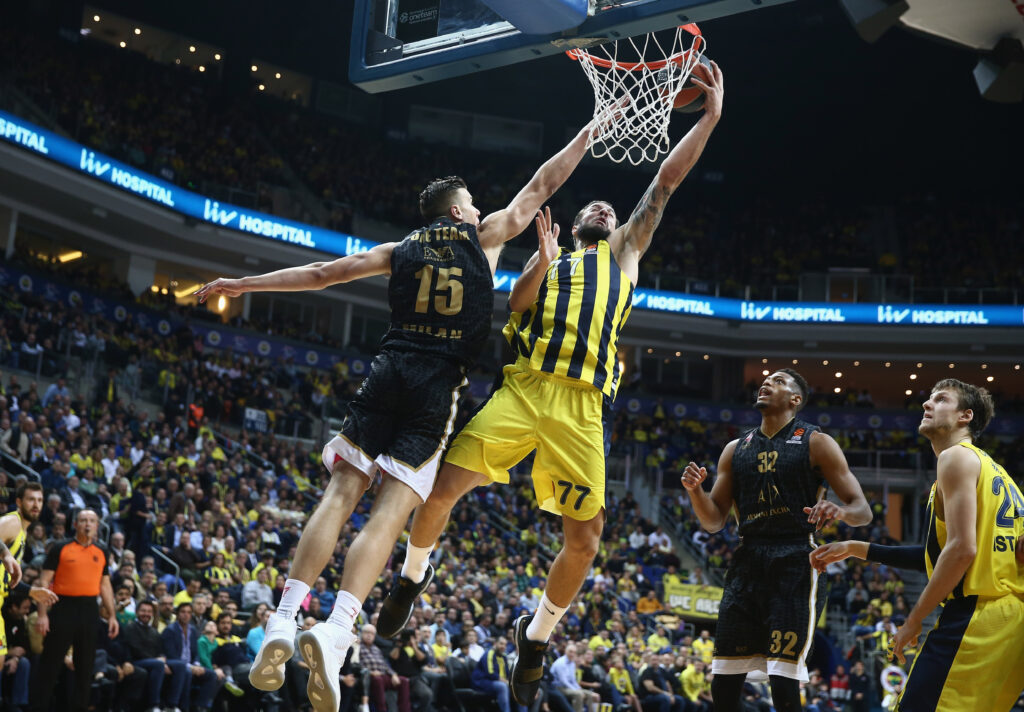 Fenerbahce Istanbul v AX Armani Exchange Olimpia Milan - Turkish Airlines EuroLeague