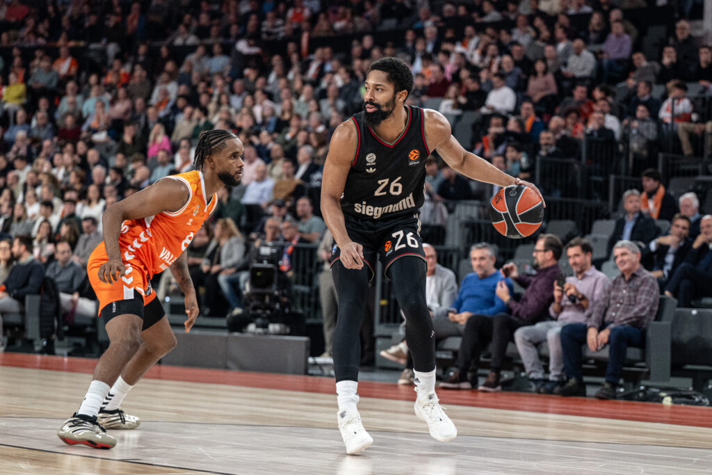 Valencia Basket v FC Bayern Munich - Euroleague 2025/2026