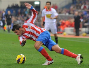 gettyimages-156942509-594x594