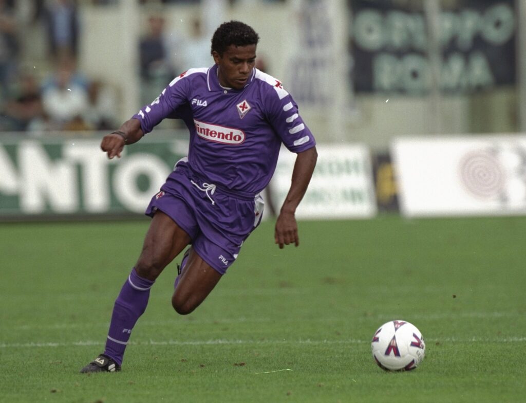 Luis Oliveira of Fiorentina