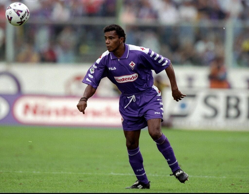 Luis Oliveira of Fiorentina