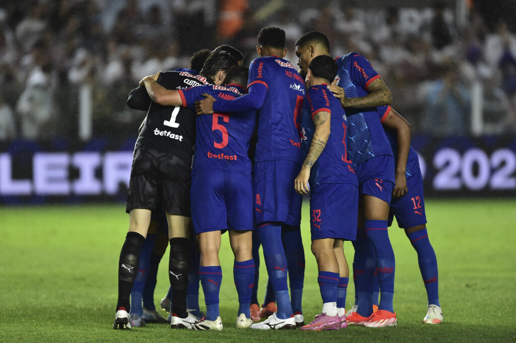 Sao Paulo v Bragantino - Brasileirao 2025