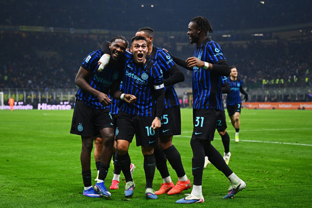 L'esultanza dell'Inter dopo il gol di Thuram al Bologna in Serie A (GettyImages)