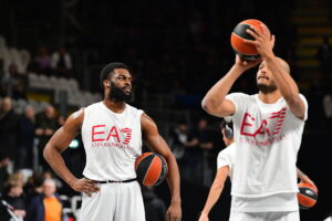 Virtus Bologna v EA7 Emporio Armani Milan - Euroleague 2025/2026