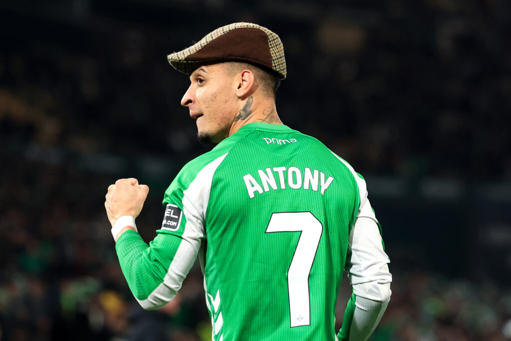 Antony con la maglia del Betis