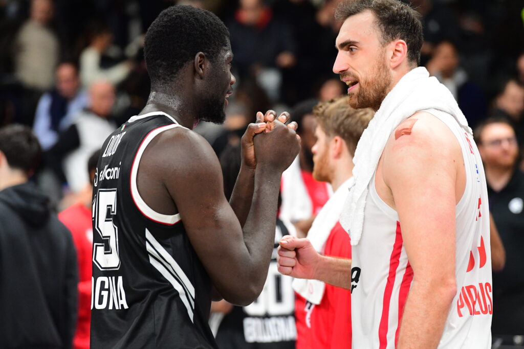 Virtus Bologna v Olympiacos Piraeus - Euroleague 2025/2026