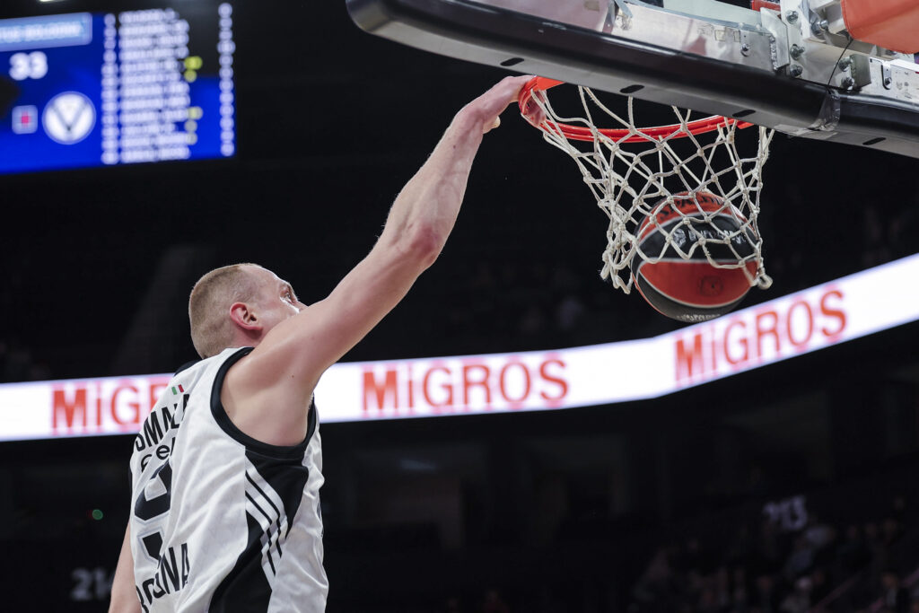 Anadolu Efes Istanbul v Virtus Bologna - Euroleague 2025/2026