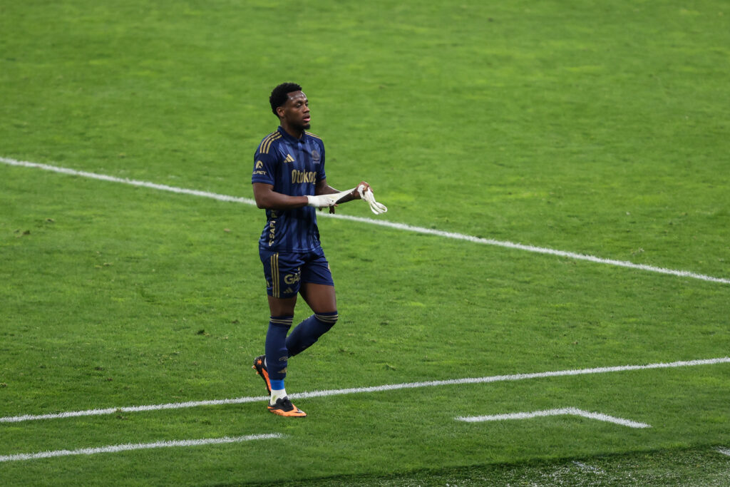 Eyüpspor v Fenerbahce SK - Trendyol Süper Lig